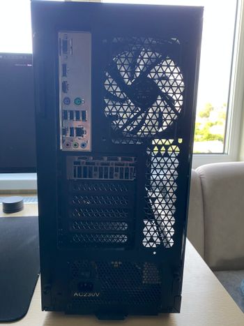 Kompiuteris RTX 4060 8GB, I5-12600KF 3.7GHz, 32GB RAM for sale