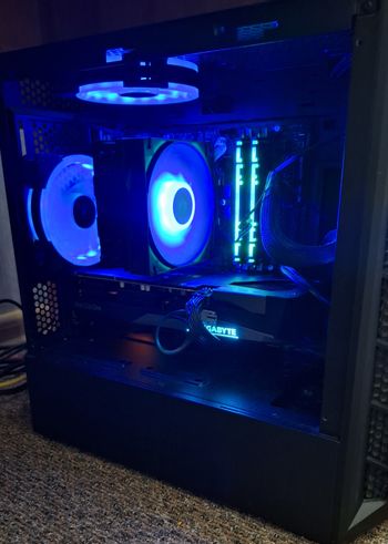 Gaming Pc (Rx7600 su Garantiniu)+Monitorius Dovanų