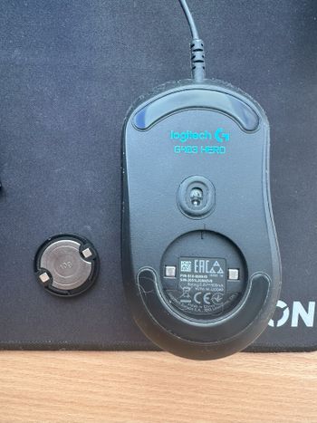 Klaviatura+pile: Logitech G815 ir G403 HERO