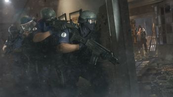 Get Tom Clancy's Rainbow Six Siege - Year 2 Gold Edition PlayStation 4
