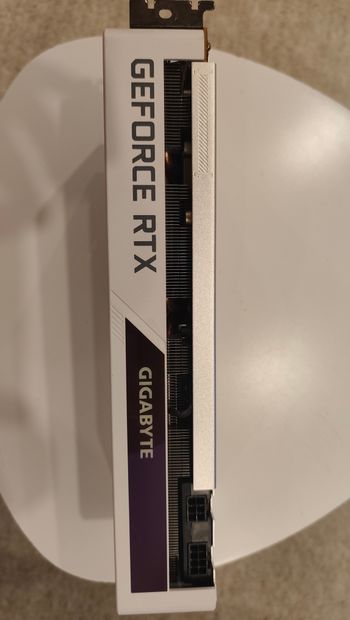 Gigabyte GeForce RTX 3070 8 GB 1500-1815 Mhz PCIe x16 GPU