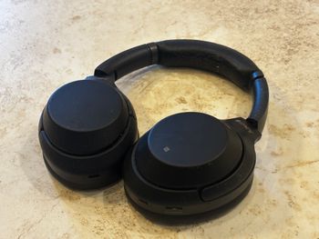Sony WH-1000XM3 Wireless Headphones