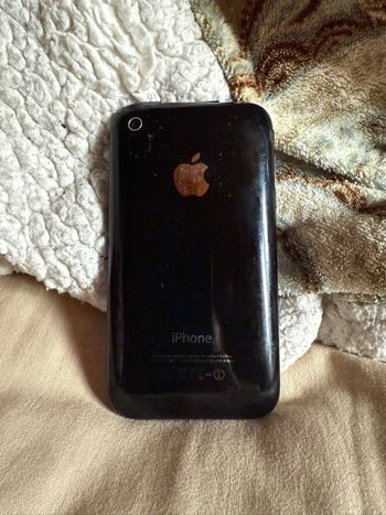 Buy Apple iPhone 3GS 32GB Black