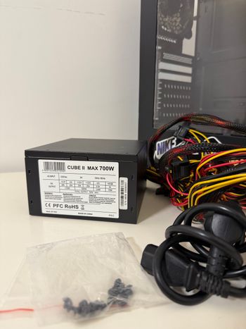 Buy GENESIS 750 CASE SU 4FAN + 700 PSU