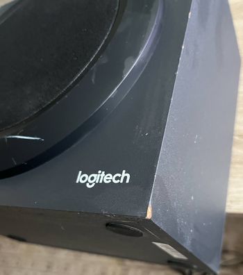 Logitech 2.1 garso kolonėlės for sale