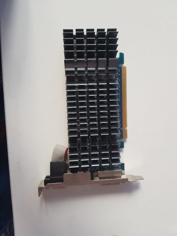 Asus GeForce GT 610 2 GB 810 Mhz PCIe x16 GPU