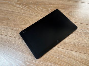 Fujitsu R727 tablet, 12.5”