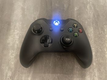 Originalus Xbox One Black Juodas pultas patikrintas