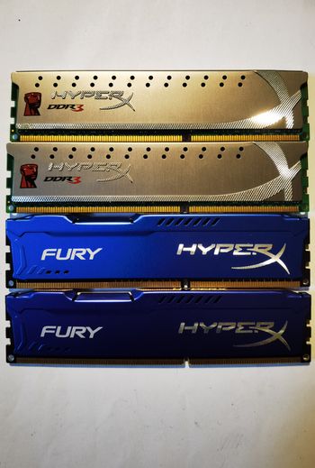 Kingston 16 GB (4 x 4 GB) DDR3-1600 Mhz PC RAM