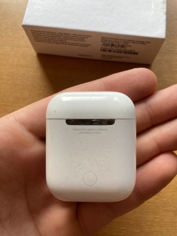 Buy Apple air pods gen2