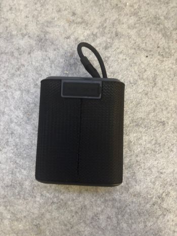 Buy kolonėlė/ speakers naujas, nenaudotas type c veikia gerai,