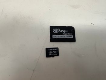 Sony PSP 2000 128GB juodas Piano Black yra paskyra su 160 žaidimų