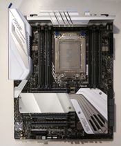 Asus Prime TRX40-Pro AMD TRX40 ATX DDR4 STRX4 3 x PCI-E x16 Slots Motherboard