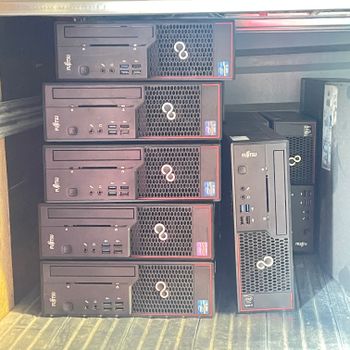 4VNT Fujitsu Esprimo C710 Intel i3 4130 1 x 4gb ram