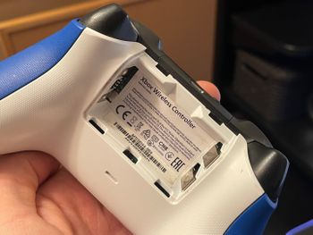 XBOX Series S / X Shock Blue Controller / Pultelis 