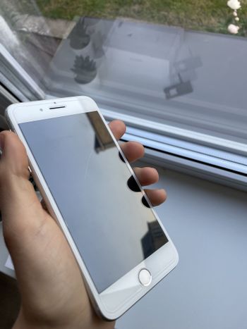 Apple iPhone 8 Plus 64GB Silver
