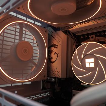 Get Ryzen 7 8700F B650M WIFI 32GB DDR5 1TB NVMe SSD RTX 5060 Ti 16GB