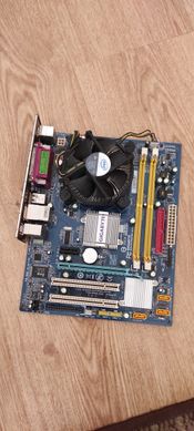 GIGABYTE GA-945GCM-S2L