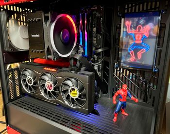 **spider-man kompiuteris Pc i5 14600kf+rx6750xt**