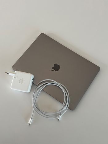 Get Apple MacBook Pro 13 Intel i5-1038NG7 Intel Iris Plus Graphics G7 / 32GB DDR4 / 1024GB NVME / 58 Wh / 339S00056 / Silver