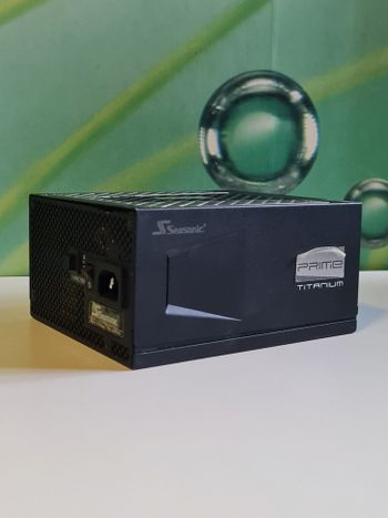 Alimentation Seasonic Prime Ultra 750W Titanium – 80 Plus Titanium, Ventilateur 13.5 Cm, Silence Hybride