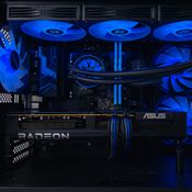 Ryzen 7 7800X3D B850M WIFI 32GB DDR5 1TB SSD RX 9070 16GB for sale