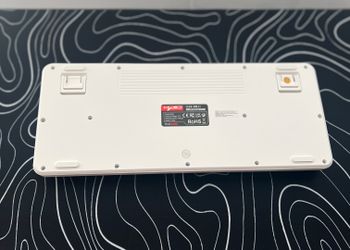 Redeem wireless gaming keyboard