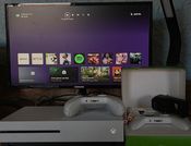 500GB Baltas Xbox One S