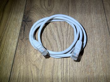 Cat 5e ethernet tinklo kabeliai