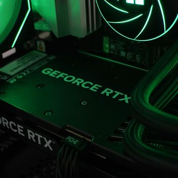 Get Ryzen 7 8700F B650M WIFI 32GB DDR5 1TB NVMe SSD RTX 5060 Ti 16GB
