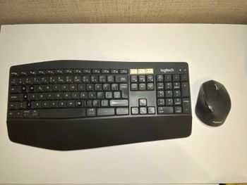 Logitech MK850 belaidė klaviatūra ir pelė wireless keyboard and mouse
