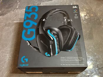 Logitech G935 Wireless RGB Gaming Headphones