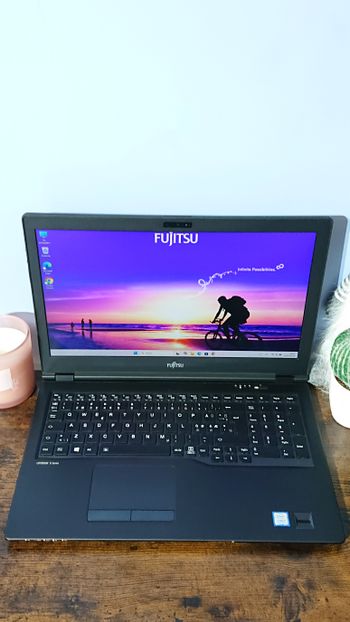 FUJITSU LIFEBOOK U758