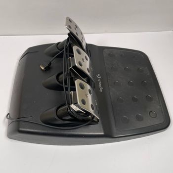 Logitech G29 Driving Force Racing Wheel and Floor Pedals, Real Force Feedback