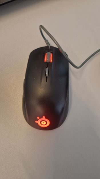 Steelseries rival 110