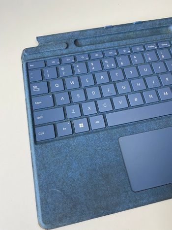 Microsoft Surface Pro Signature keyboard klaviatūra for sale