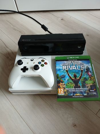 Xbox one s 1T +kinect kamera ir žaidimas