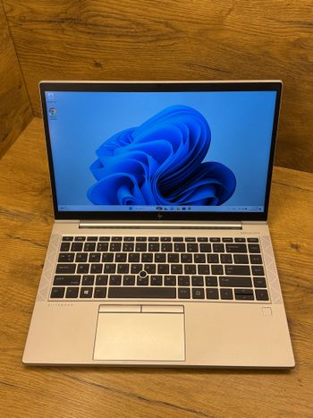 HP EliteBook 840 G7 Intel i7-10610U Intel HD Graphics 620 / 32GB DDR4 / 256GB NVME / 53 Wh / Silver