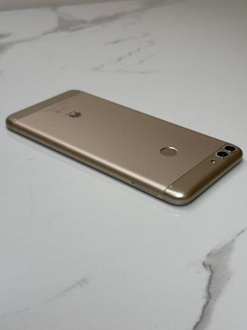 Huawei P smart 32GB Gold