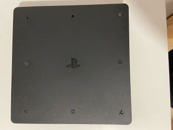 PS4 slim 2Tb