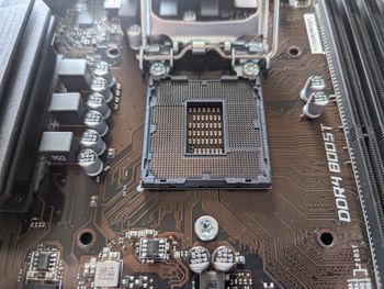 MSI Z370-A PRO Intel Z370 ATX DDR4 LGA1151 2 x PCI-E x16 Slots Motherboard