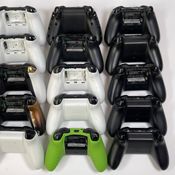 Redeem 20x Microsoft Xbox Wireless Controllers for Xbox One/Series X/S/PC - FOR PARTS