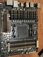 Buy Asus Sabertooth 990FX R2.0 AMD 990FX ATX DDR3 AM3+ 4 x PCI-E x16 Slots Motherboard