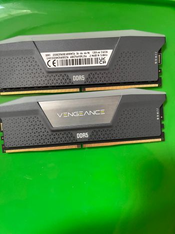 Corsair Vengeance RGB 32GB ddr5