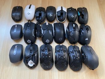 19vnt žaidimų pėlių su defektais gaming mouse for sale