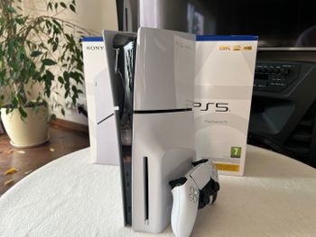 Get Apynaujis! Sony Playstation 5 Slim Disc 825GB, Garantija 5 mėn.