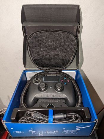 Manette Razer Raiju Ultimate (sans fil + câble)