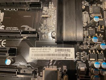 Get EVGA 131-GT-E767-TR Intel X58 ATX DDR3 LGA1366 3 x PCI-E x16 Slots Motherboard