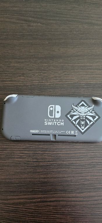 Nintendo switch lite