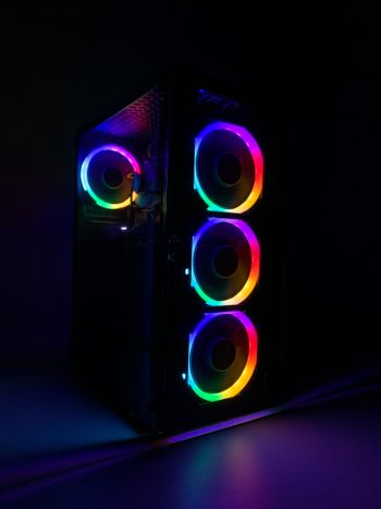 I7-7700, Rx 580 žaidimų kompiuteris